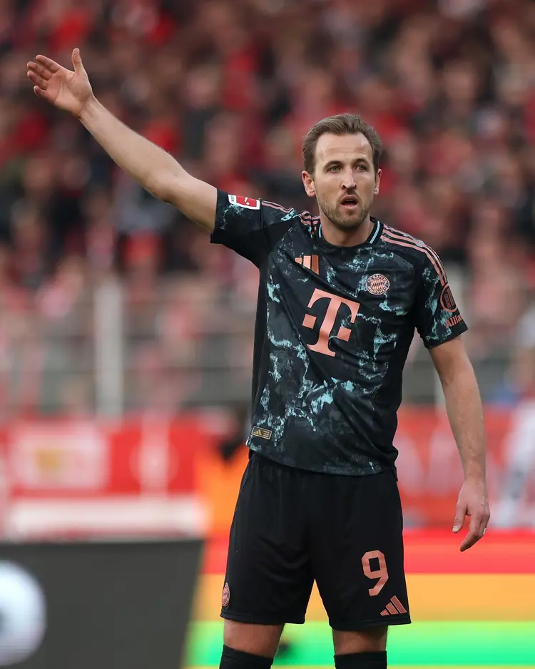 凯恩在快船比赛中刷新纪录，最后时刻胜出引发热议！的简单介绍-九游官网